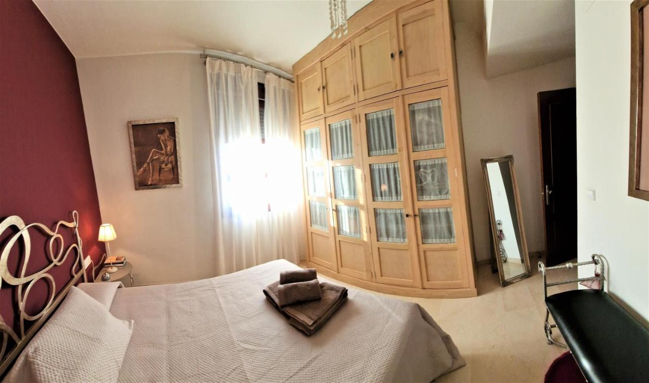 Ds Duplex Puente Romano-Mezquita Con Parking Cordoba Ngoại thất bức ảnh